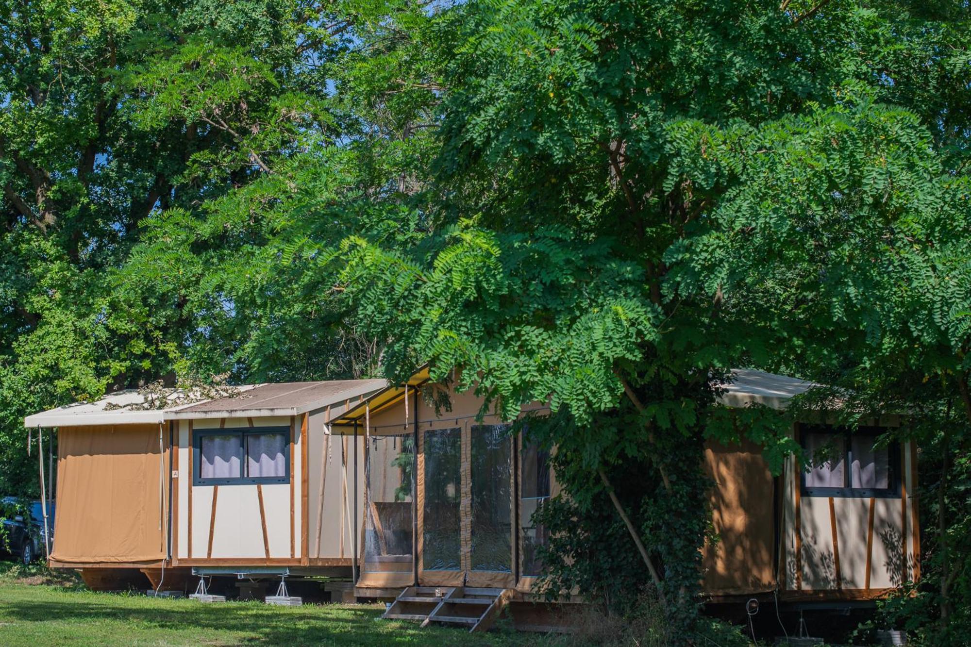 Camping Onlycamp Vauban Neuf-Brisach Exterior foto